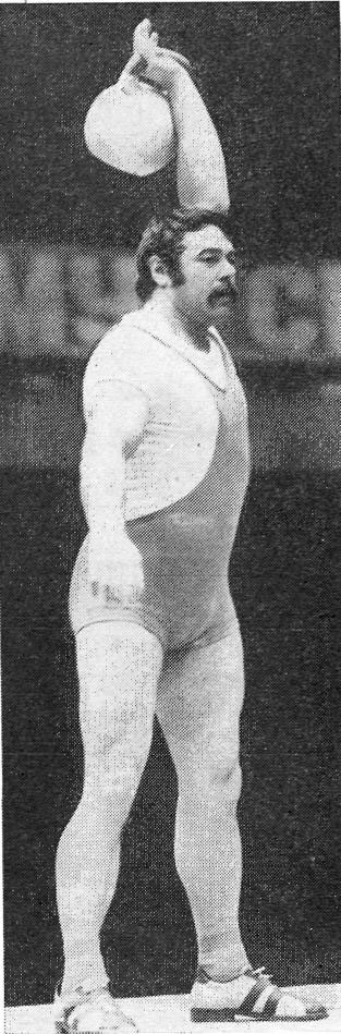 USSR champions M. Rodionov and A. Vorotyntsev